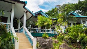Photo #6 of Dragon Hut Resort in Ko Pha ngan, Thailand