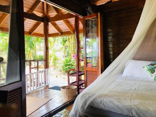 Photo #2 of Oon Lee Bungalows in Ko Siboya, Thailand