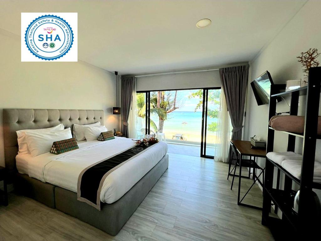 Photo #1 of Thai Kamala Beach Front in Kathu District, Thailand