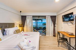 Photo #5 of Thai Kamala Beach Front in Kathu District, Thailand