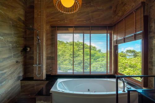 Photo #3 of Ocean Pearl Seaview Residence in Tambon Rawai, Thailand