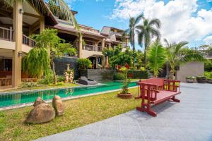 Photo #4 of Ocean Pearl Seaview Residence in Tambon Rawai, Thailand