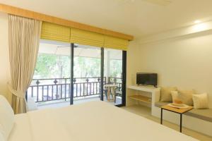 Photo #6 of Paradise Beach Resort, Koh Samui - SHA Extra Plus in Mae Nam, Thailand