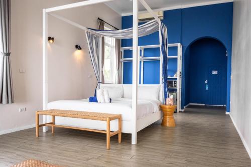 Photo #2 of Baan Jai Dee Beach Front Hotel in Ko Pha ngan, Thailand