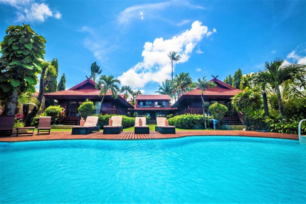 Photo #1 of Erawan Villa Hotel in Tambon Bo Put, Thailand