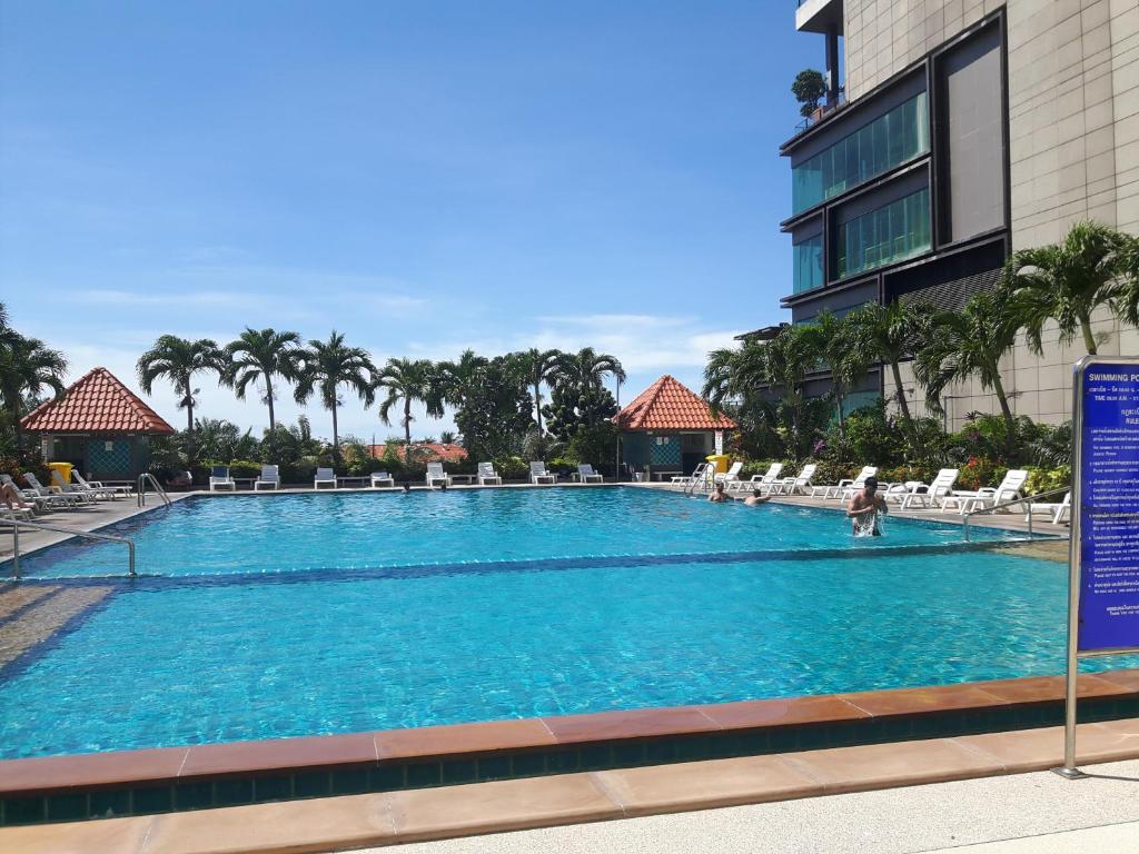 Photo #1 of View Talay6 by Blue Ocean Suite in Muang Pattaya, Thailand