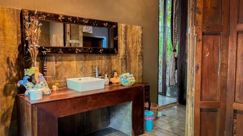 Photo #3 of Private Beach House @ Hin Kong Beach in Ko Pha ngan, Thailand