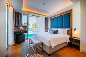 Photo #5 of Beachfront Residences - Stunning Sea and Lake View in Choeng Thale, Thailand