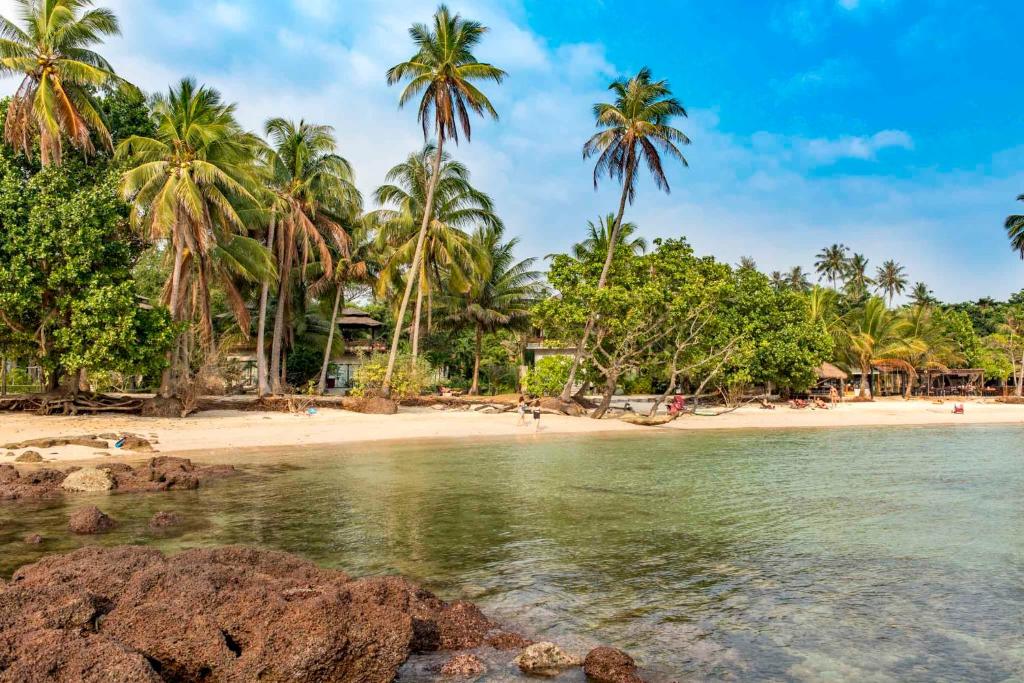 Photo #1 of Koh Mak White Sand Beach in Tambon Ko Mak, Thailand