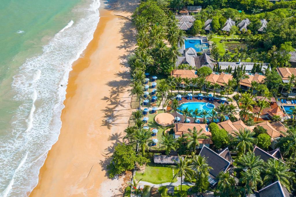 Photo of Khaolak Bayfront Resort in Bangmuang, Thailand