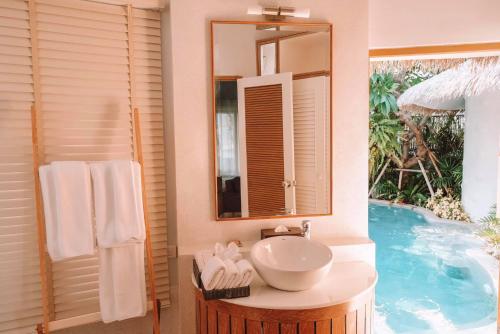 Photo #3 of Kundala Beach Resort Hua Hin in Tambon Nong Kae, Thailand