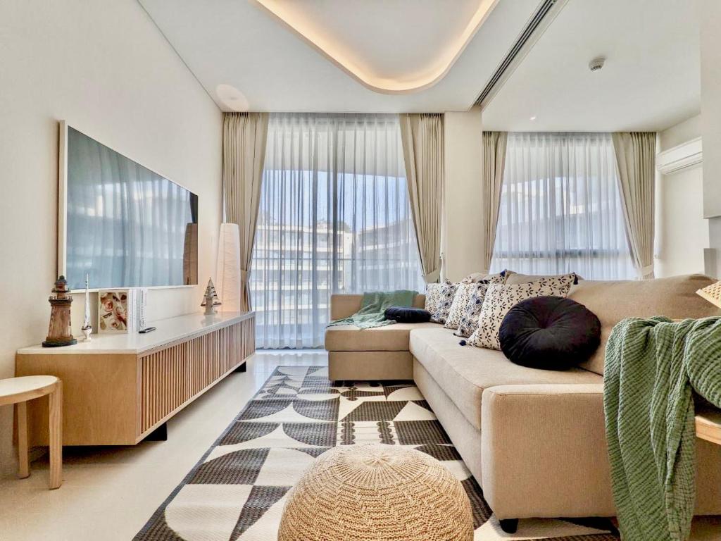 Photo of Seaview 2 BR Beach front Vacation HuaHin in Tambon Nong Kae, Thailand