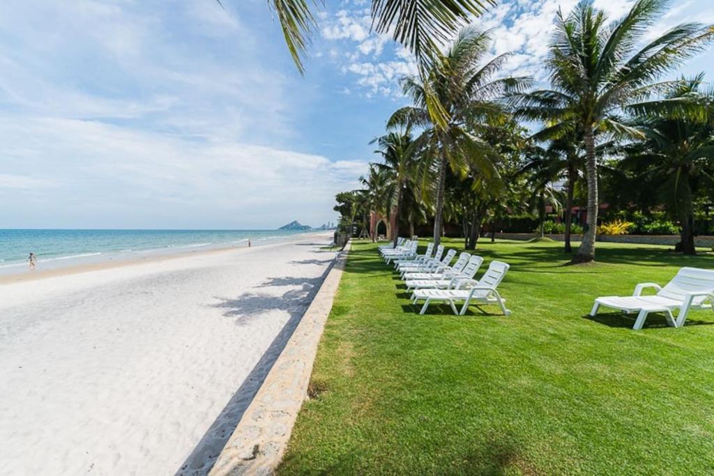 Photo #1 of Marrakesh huahin 4bedrooms with seaview 248 in Tambon Nong Kae, Thailand
