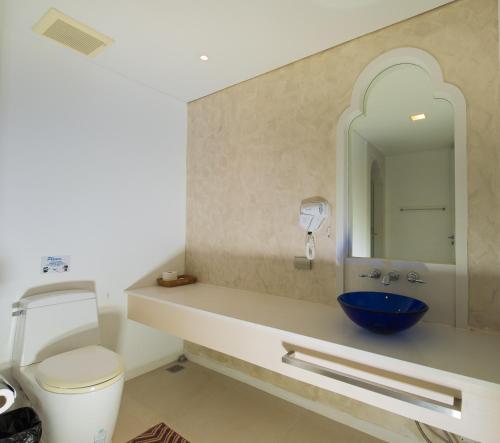 Photo #3 of Marrakesh huahin 4bedrooms with seaview 248 in Tambon Nong Kae, Thailand