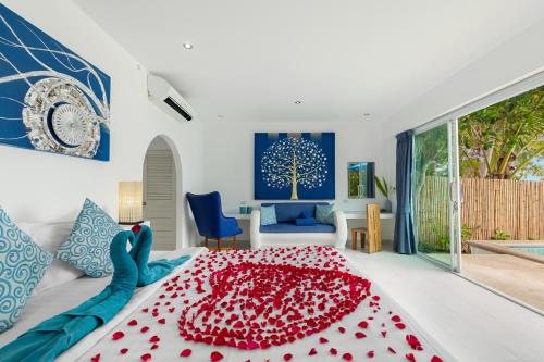 Photo #2 of La Perle Resort Koh Samui in Mae Nam, Thailand