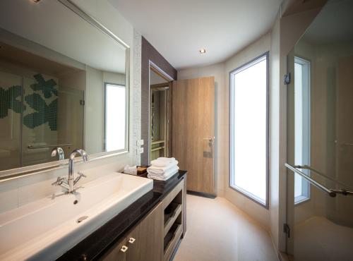 Photo #2 of Bann Pantai Resort in Tambon Cha am, Thailand