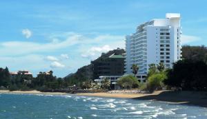 Photo #6 of Santorini Huahin-Khaotao in Tambon Pak Nam Pran, Thailand