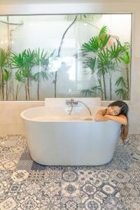 Photo #4 of Green Gallery Beach Boutique Hotel in Tambon Hua Hin, Thailand