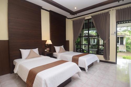 Photo #2 of Clean Beach Resort in Tambon Ko Lanta Yai, Thailand