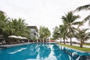 Photo #4 of Siambeach Resort in Cha am, Thailand