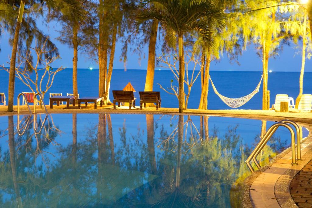 Photo #1 of Bayview Beach Resort in ตำบล ธงชัย, Thailand