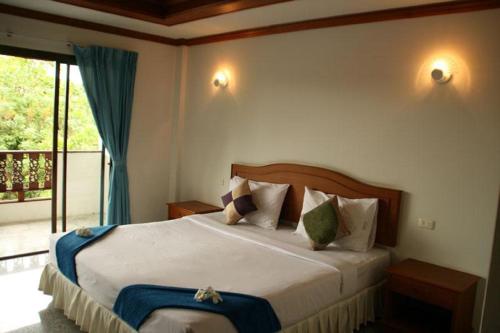 Photo #2 of Marina Beach Resort - SHA Extra Plus in Tambon Maret, Thailand