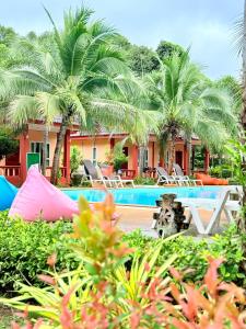 Photo #5 of Peaceful Resort , Long Beach - Koh Lanta in Sala Dan, Thailand