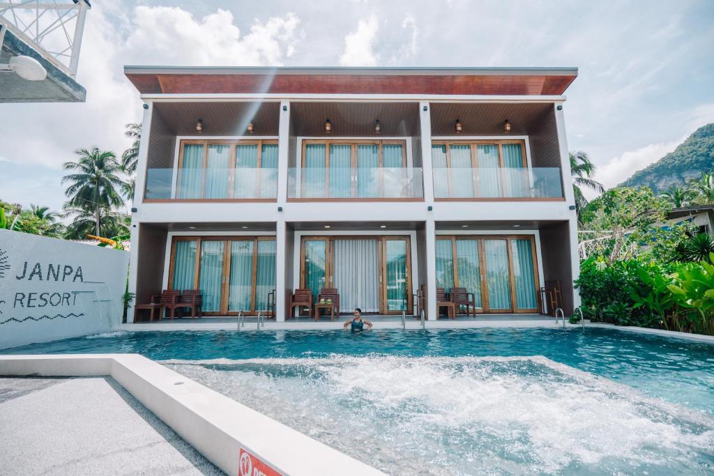 Photo of Janpa Resort in Suratthani, Thailand
