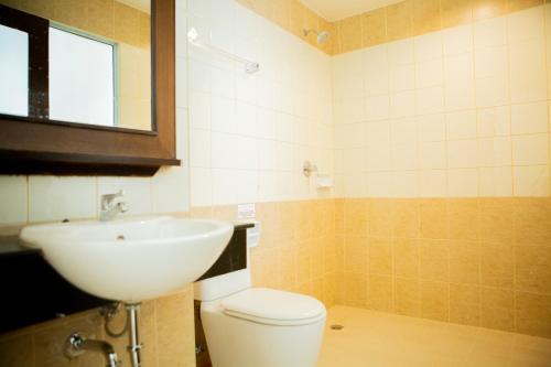 Photo #2 of Blue Skyline Hotel in Patong, Thailand