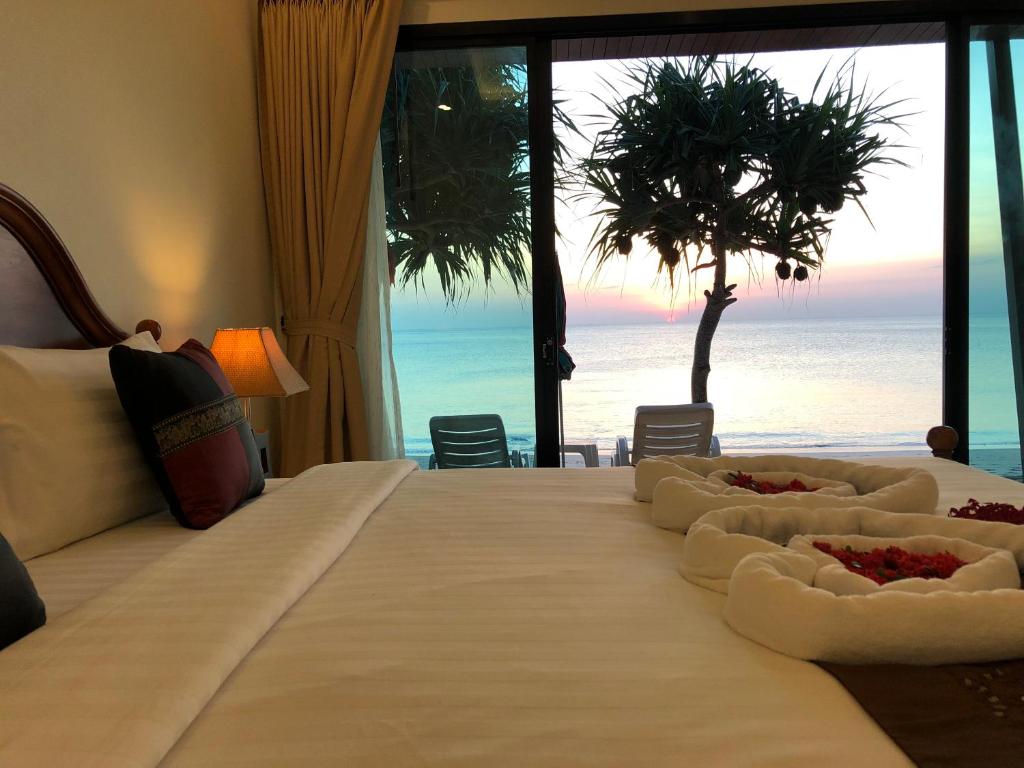 Photo #1 of Lanta Seafront Resort in Tambon Ko Lanta Yai, Thailand