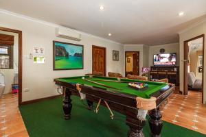 Photo #6 of VIEWBOR VILLA - PATTAYA HOLIDAY HOUSE WALKING STREET 4 bedrooms in Muang Pattaya, Thailand