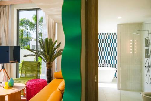 Photo #3 of Maldives Beach Resort in Tambon Khlong Khut, Thailand