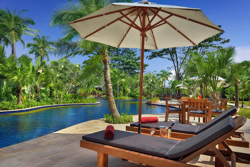 Photo of Mali Resort Sunrise Beach in Tambon Khlong Khut, Thailand