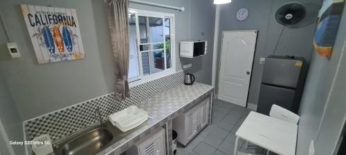 Photo #3 of Karon Homes in Tambon Karon, Thailand