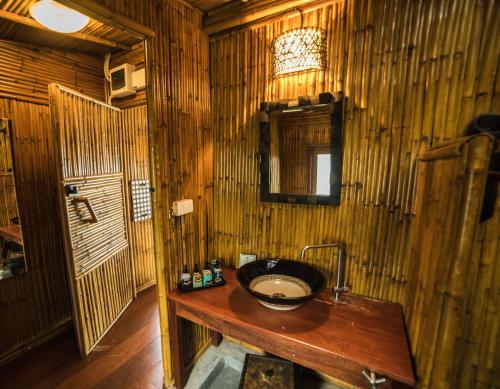 Photo #2 of Lazy Days Bungalows in Sala Dan, Thailand