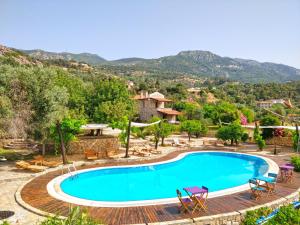 Photo #4 of Zephyros Hotel in Mesudiye, Turkey