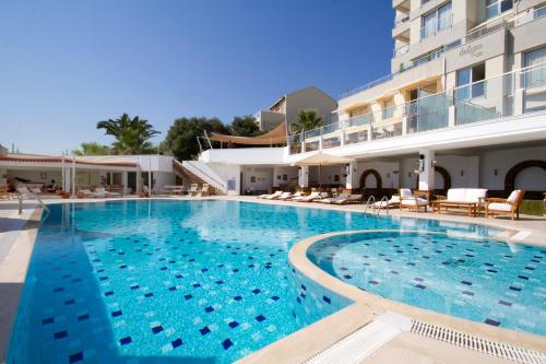 Photo #3 of Dalyan Residence & Suites in Çeşme, Turkey