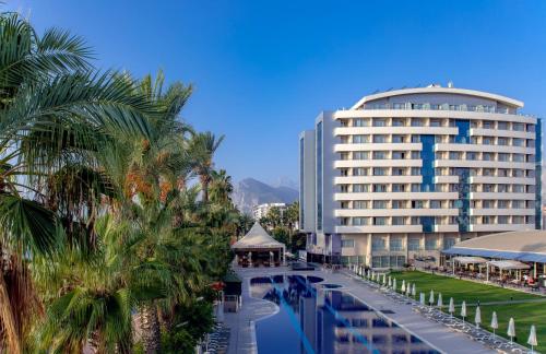 Photo #3 of Porto Bello Hotel Resort & Spa in Muratpaşa, Turkey