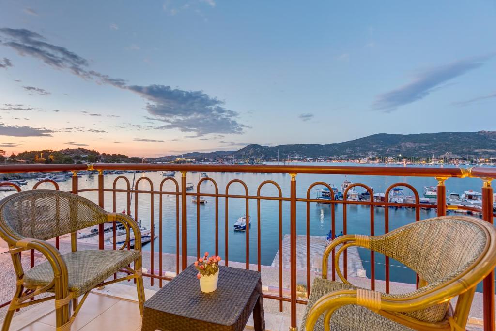 Photo of Hanedan Otel Foca Izmir in Foça, Turkey
