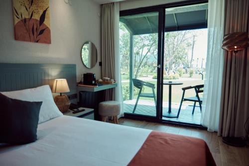 Photo #2 of Parmos Otel in Erdek, Turkey