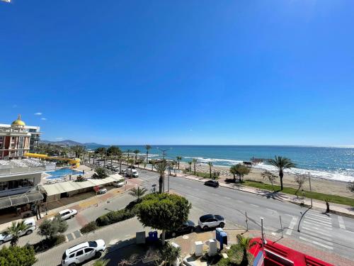 Photo #3 of SA Apartments! Beachfront Apartment with Sea View & Pool in Alanya, Turkey