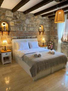 Photo #6 of Ionia Liberty Stone in Foça, Turkey