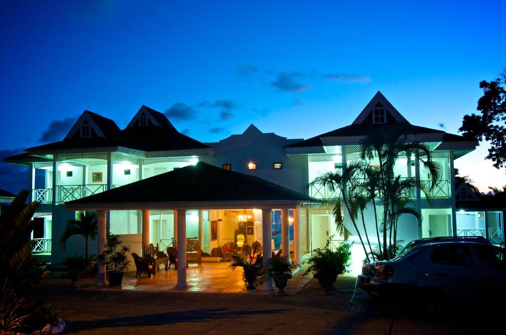 Photo of Bacolet Beach Club in Scarborough, Trinidad and Tobago