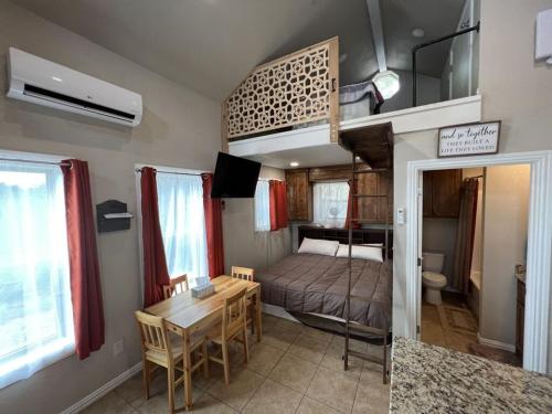 Photo #2 of Inspiration Cabin at Lake Godstone in Jacksboro, TX
