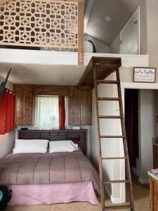 Photo #6 of Inspiration Cabin at Lake Godstone in Jacksboro, TX
