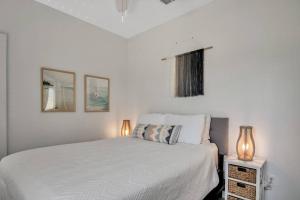 Photo #6 of Classy 4BDRM Home W/Pool Mins To Beach and Shops! in Port Aransas, TX