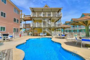 Photo #4 of BeachGate CondoSuites and Oceanfront Resort in Port Aransas, TX