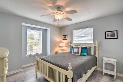 Photo #2 of Oceanfront Galveston Home - Walk to Beach! in Galveston, TX