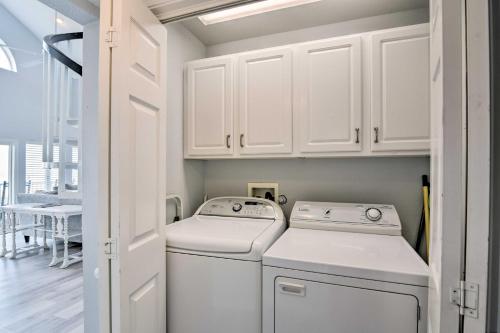 Photo #3 of Oceanfront Galveston Home - Walk to Beach! in Galveston, TX