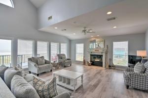 Photo #5 of Oceanfront Galveston Home - Walk to Beach! in Galveston, TX